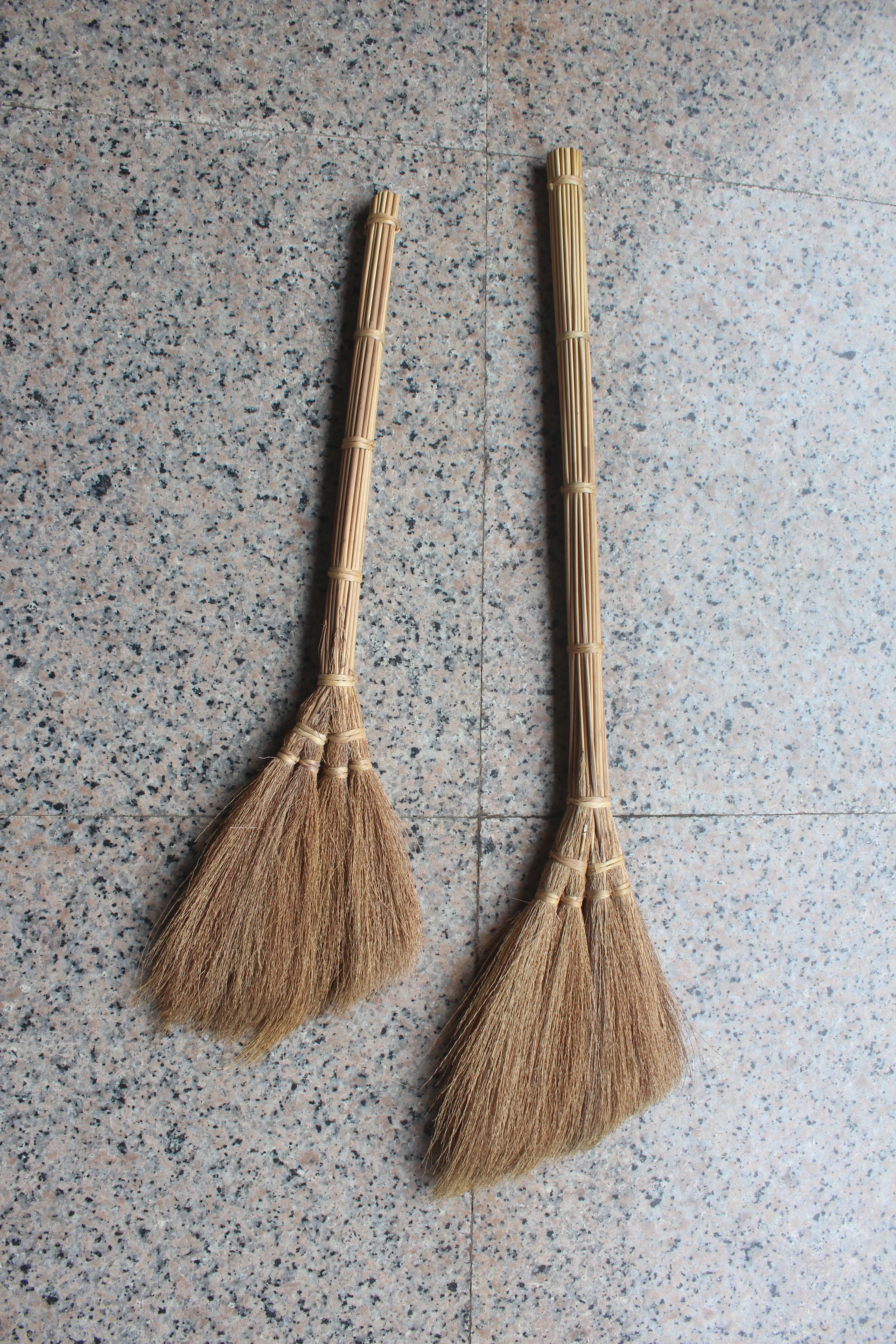 芒草掃帚成品