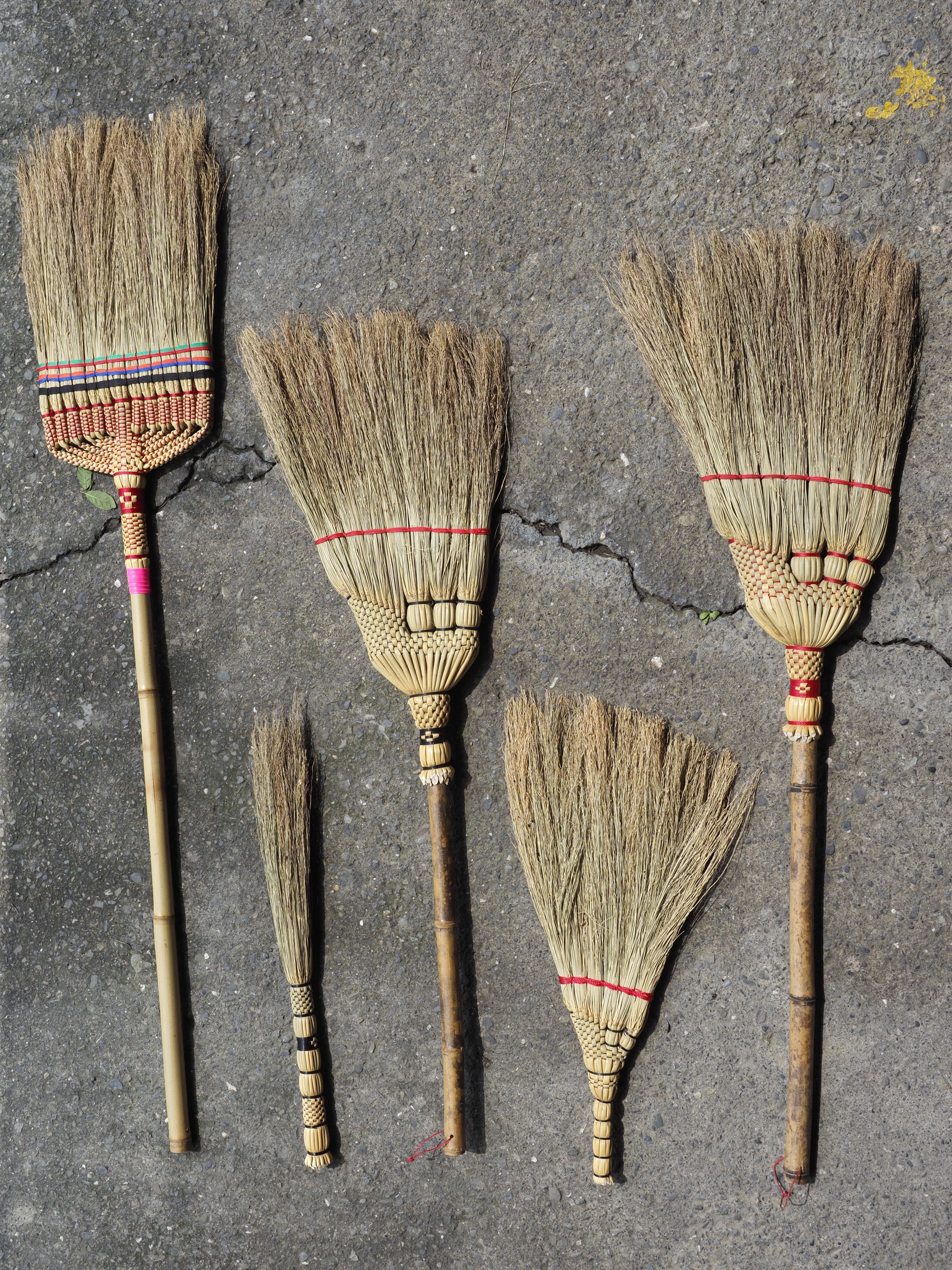 貴黍掃帚成品